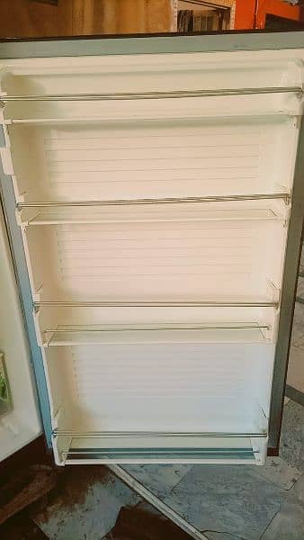 Dawlance Inverter Refrigerator 3