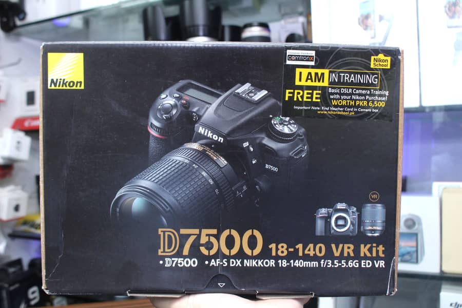 Nikon D7500 Body Only 0