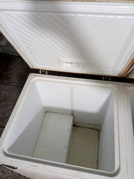 waves full size deep freezer with double doors for sale 2