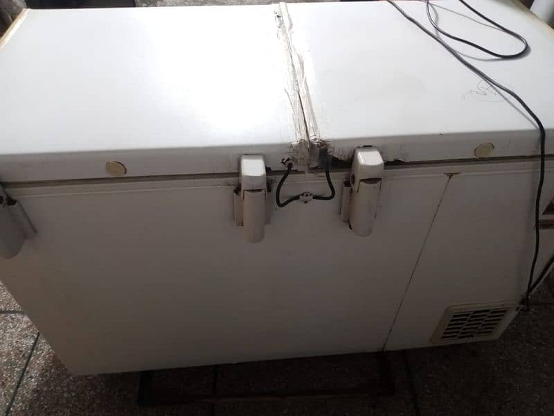 waves full size deep freezer with double doors for sale 4