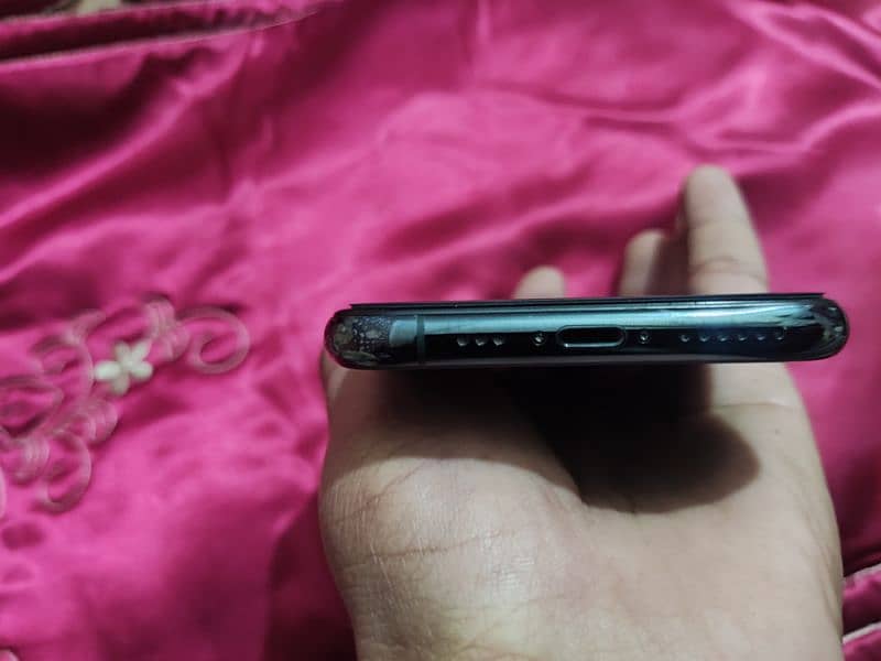 IPhone 11 pro (non pta) 2