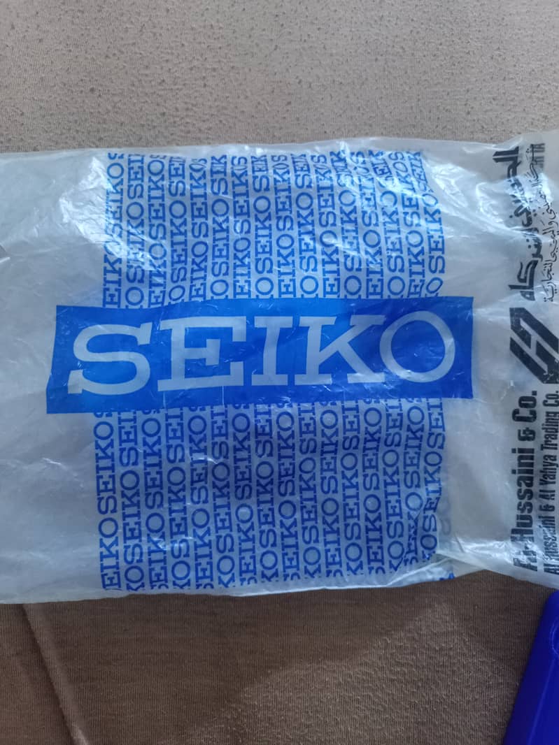 Seiko 5 man watch Branded 2