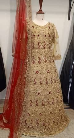 bridal dress used 1 time