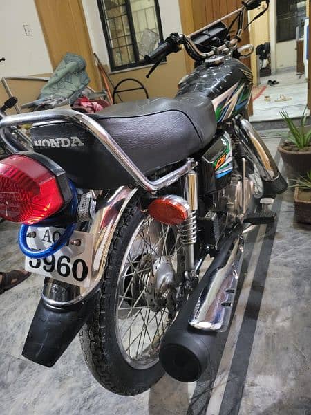 Honda CG 125 2023 Model Lush Condition 5