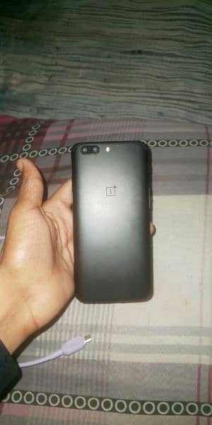 one plus 5 8/128 full ok pta approved 031952500.88 3