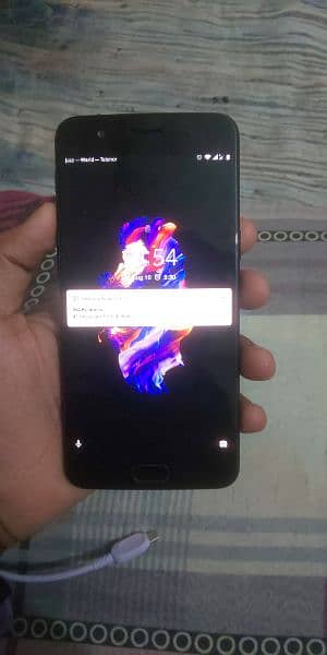 one plus 5 8/128 full ok pta approved 031952500.88 6