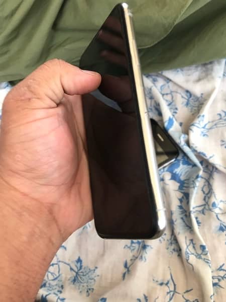 iPhone X 64 GB 3