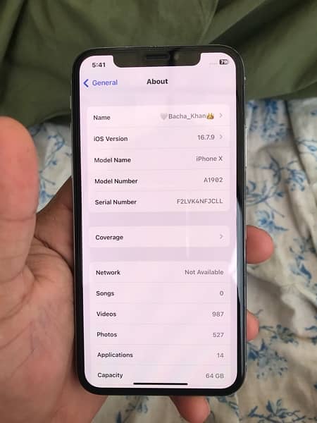 iPhone X 64 GB 10