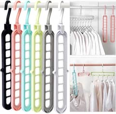 9 Hole Magic Rotating Hanger