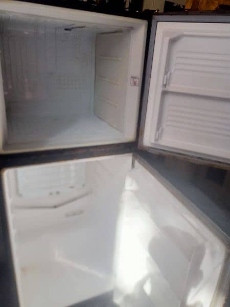 Dawlance refrigerator 2