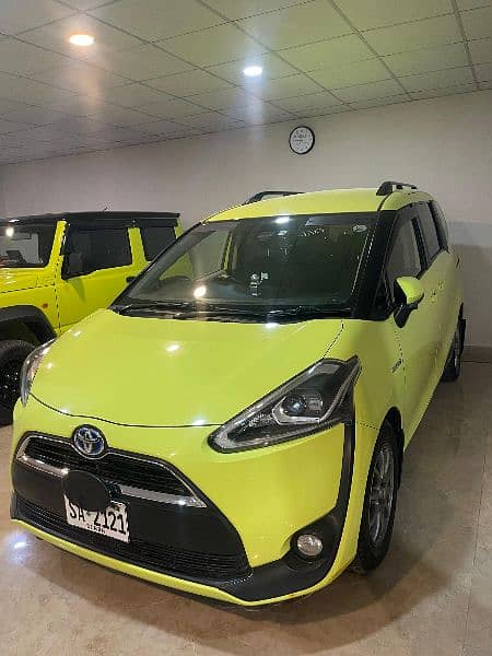 Toyota Sienta 2019 1