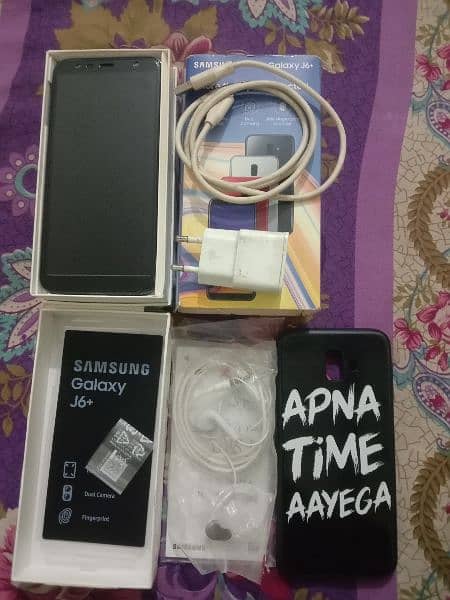 I'm selling My Samsung Galaxy j6+ 3gb 32gb 4