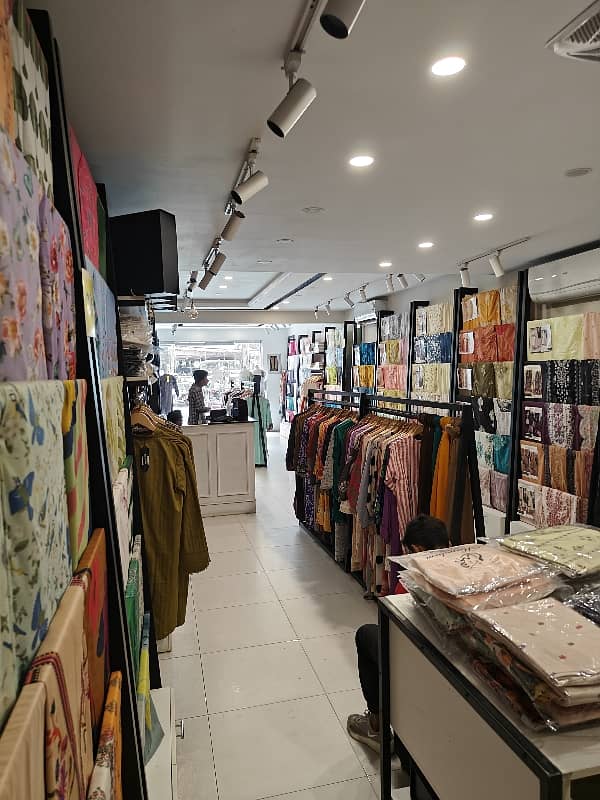 850SQFT GROUND FLOOR SHOP FOR RENT MAIN ROAD JOHAR TOWN 9