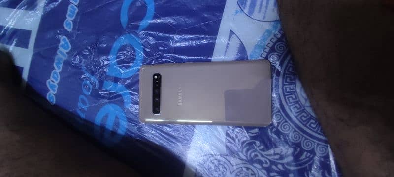 Samsung S10 plus 5g  256gb 2