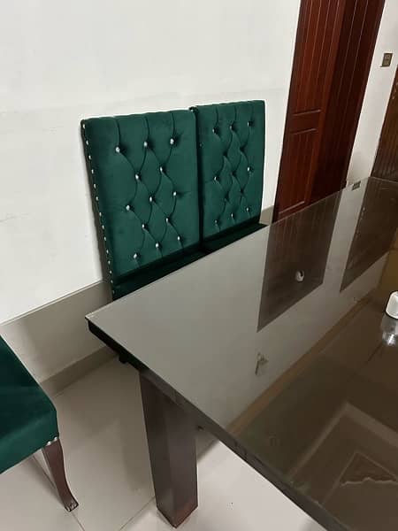 6 seater dining table (Fix Price) 1