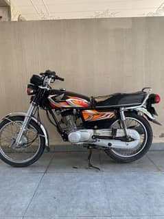 Honda | 125 | Model | 2022 |