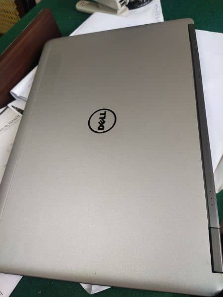 DELL LATITUDE E7440 Core i7 4th Generation 4