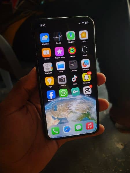 Iphone 11 pro max 7