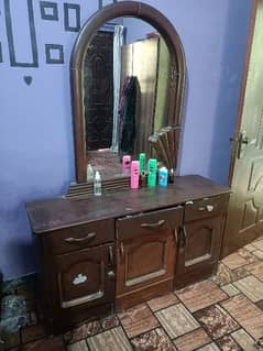 dressing table.  in used