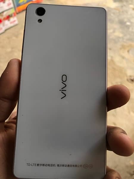 Vivo 4 64 2