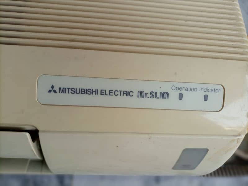 Mitsubuahi MR Slim AC 3