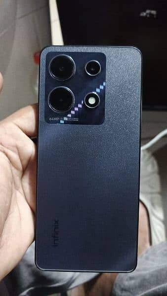 Infinix note 30 8/256 4