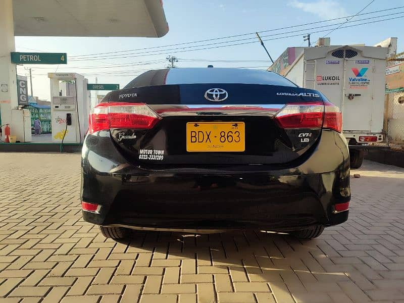 Toyota Altis Grande 2015 5