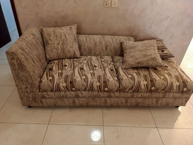 6 SEATER SOFA FOR SALE 0