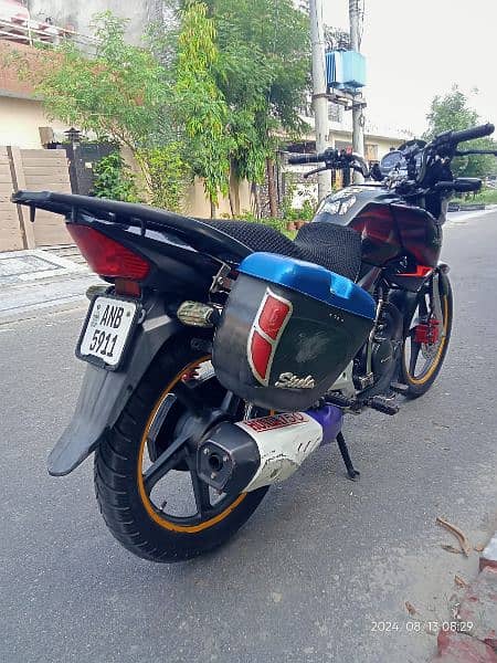 black honda 4