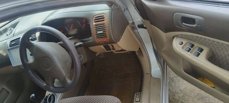 honda civic model 2005 4