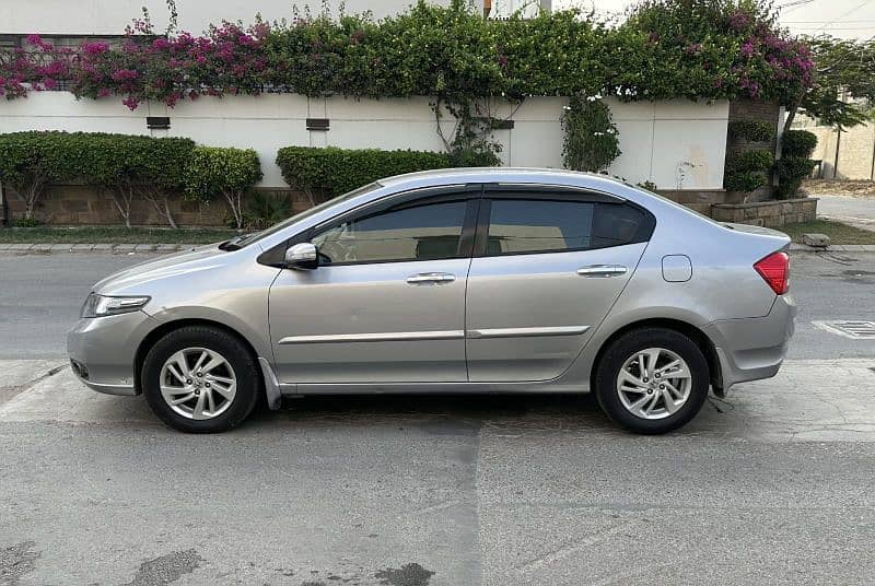 Honda City Aspire 2020 1st Owner 100% Original Location Defence khi 4