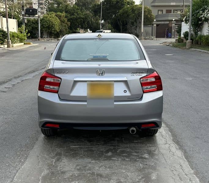 Honda City Aspire 2020 1st Owner 100% Original Location Defence khi 7