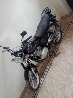 Suzuki 150 SE 0