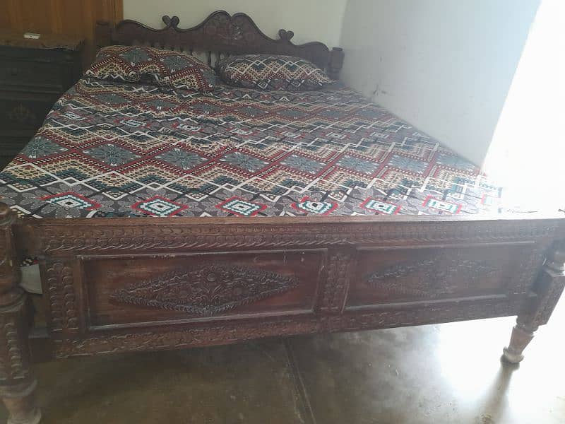 pure wooden bed in good condition 3