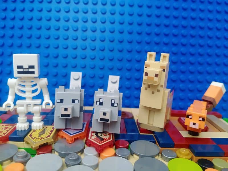 LEGO Mini Figures 10