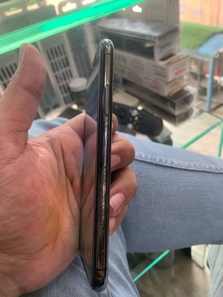 iPhone X PTA 256 1