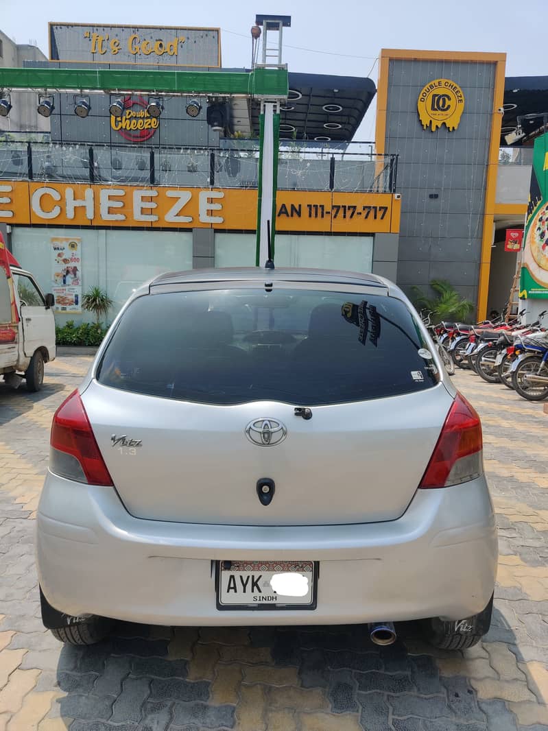 Toyota Vitz 2008 1