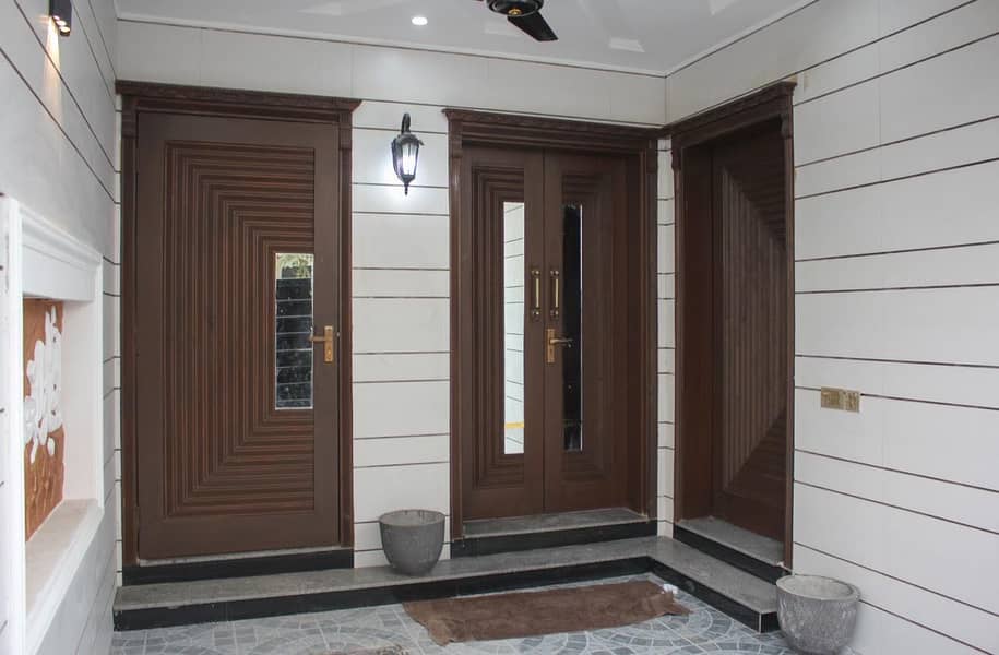 5 Marla Beautifully Newly Constructed House For Rent In Etihad Town At Prime And Hot Location 17