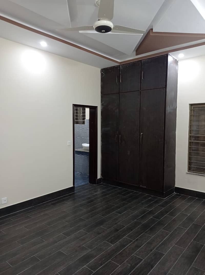 5 Marla Beautifully Newly Constructed House For Rent In Etihad Town At Prime And Hot Location 34