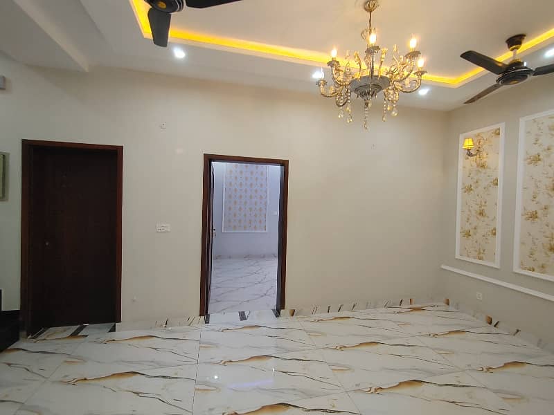 5 Marla, Beautiful Brand New Triple Storey House For Sale At Hot Location In Etihad Town C Block Phase 1 27