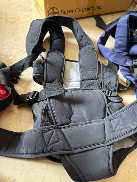 Graco baby carrier 2