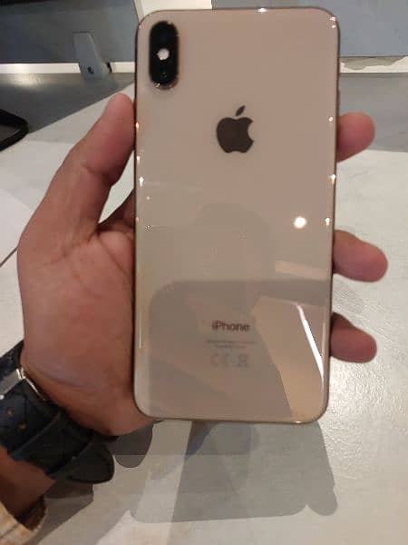 I phone xs Max 6