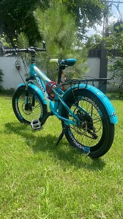 Kids imported cycle in excellent condition