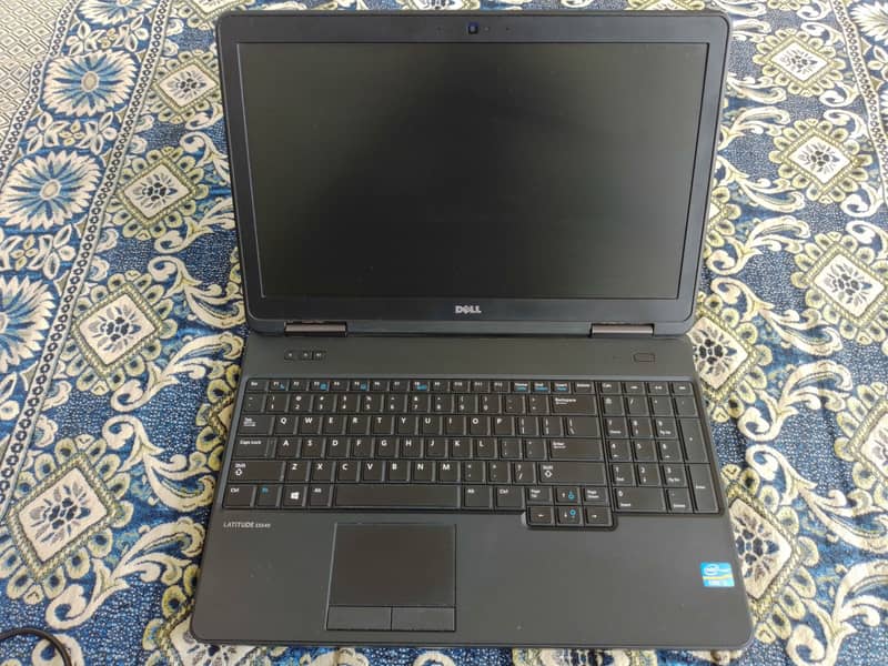 Dell i3, 4th generation laptop 0