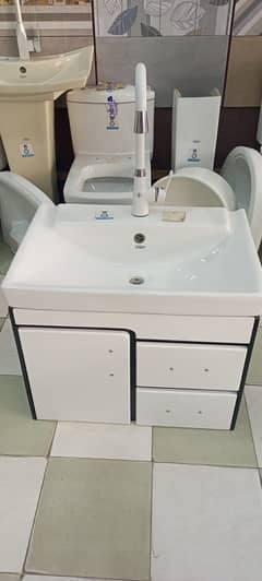 Bathroom Vanity Manufacturer, Supplier, Wholesaler, & Retailer