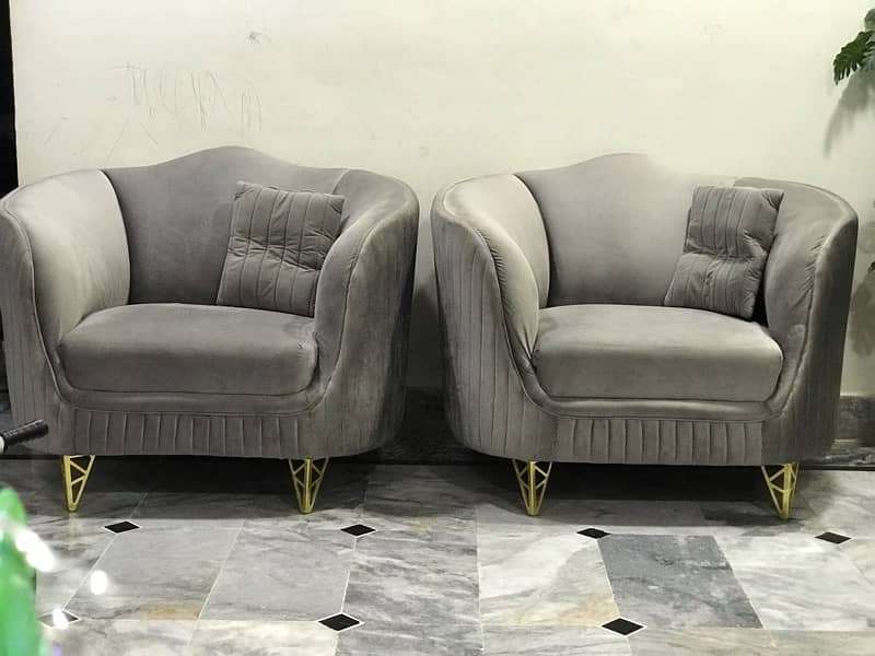 Gray Velvet 5 Seater Sofa Set 5