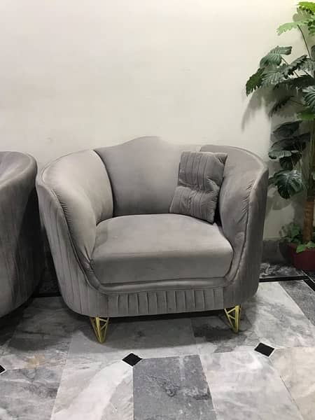 Gray Velvet 5 Seater Sofa Set 8