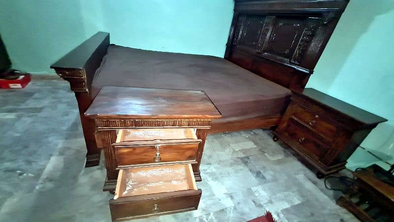 Solid wood bed 6