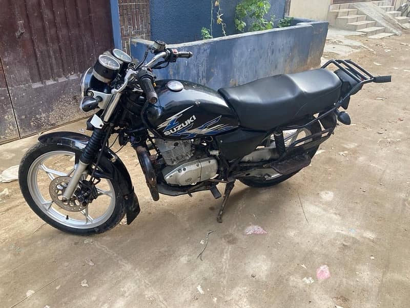 suzuki GS150 se 1