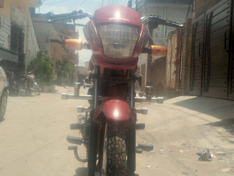 Honda prider 2019 model for sale call or whattsap 03315702904 in pindi 3